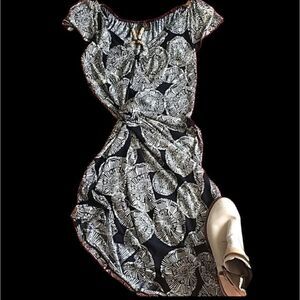 Vintage Sere Nade Black & Tan Floral Stretch Dress Size M